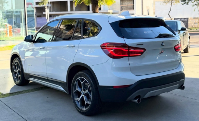 BMW X1 SDRIVE 20i 2.0/2.0 TB Acti.Flex Aut. 2018 Flex-2