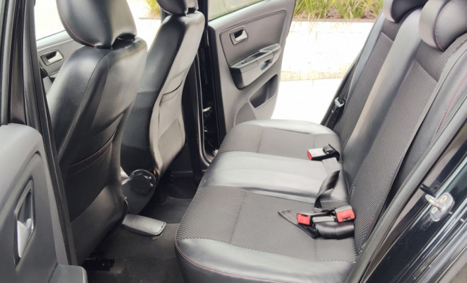 VW - VolksWagen Fox Rock in Rio 1.6 Mi Total Flex 8V 5p 2014 Flex-11