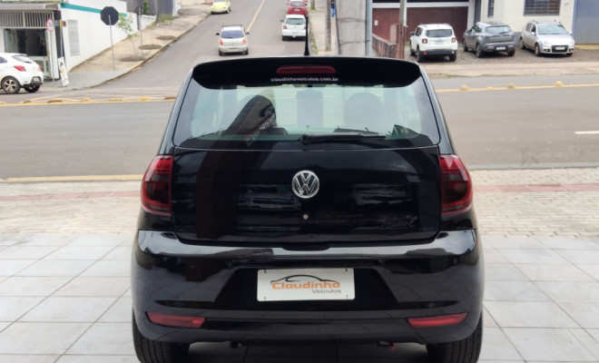 VW - VolksWagen Fox Rock in Rio 1.6 Mi Total Flex 8V 5p 2014 Flex-4