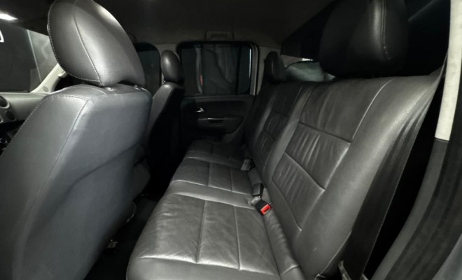 VW - VolksWagen AMAROK High.CD 2.0 16V TDI 4x4 Dies. Aut 2013 Diesel-3