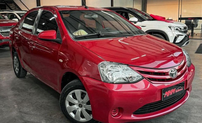 Toyota ETIOS XS Sedan 1.5 Flex 16V 4p Aut. 2017 Flex-0