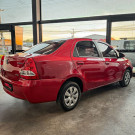 Toyota ETIOS XS Sedan 1.5 Flex 16V 4p Aut. 2017 Flex-1