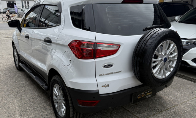 EcoSport 1.6 16V Flex 5p Mec. 2014-3