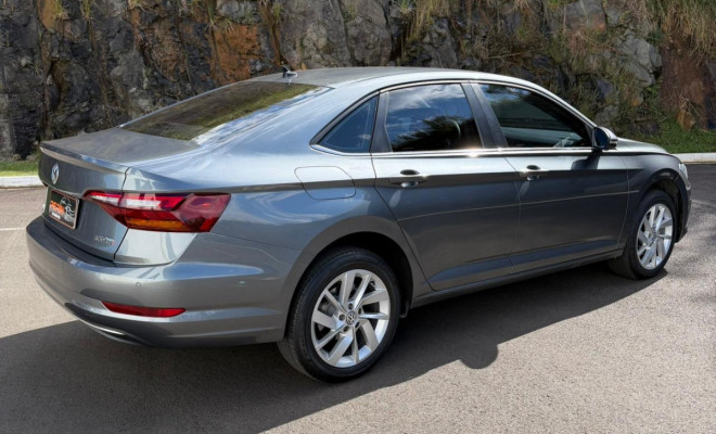 VW - VolksWagen JETTA Comfort. 250 TSI 1.4 Flex 16v Aut. 2020 Flex-7