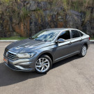 VW - VolksWagen JETTA Comfort. 250 TSI 1.4 Flex 16v Aut. 2020 Flex-0