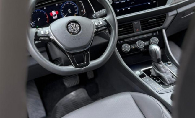 VW - VolksWagen JETTA Comfort. 250 TSI 1.4 Flex 16v Aut. 2020 Flex-9