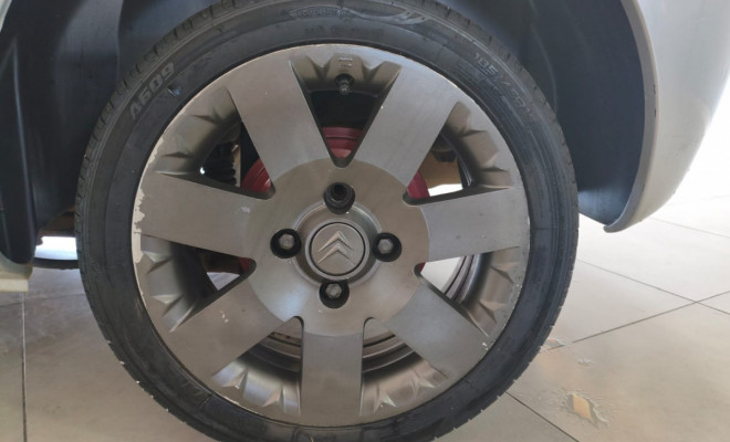 Citroën C3 GLX 1.4/ GLX Sonora 1.4 Flex 8V 5p 2012 Flex-14
