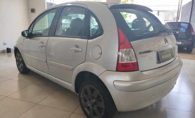 Citroën C3 GLX 1.4/ GLX Sonora 1.4 Flex 8V 5p 2012 Flex-4