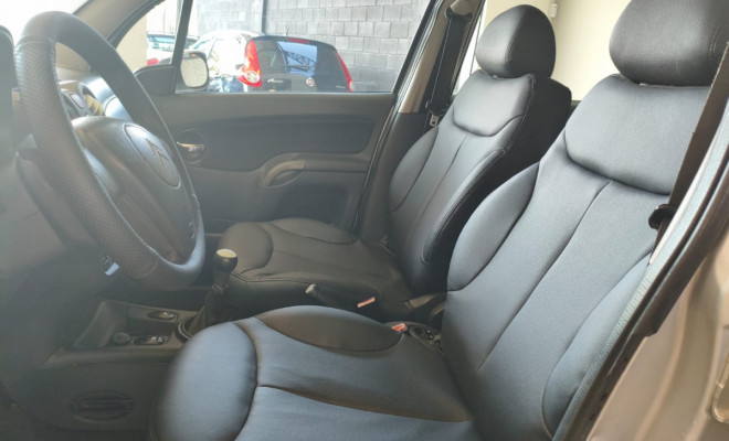Citroën C3 GLX 1.4/ GLX Sonora 1.4 Flex 8V 5p 2012 Flex-5