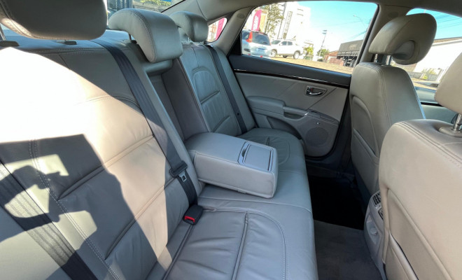 Hyundai AZERA GLS 3.3 V6 24V 4p Aut. 2011 Gasolina-6