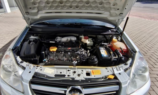 GM - Chevrolet Vectra Elegan. 2.0 MPFI 8V FlexPower Mec 2007 Flex-8