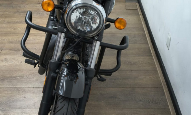 Royal Enfield Meteor 350 Fireball  2025 Gasolina-1