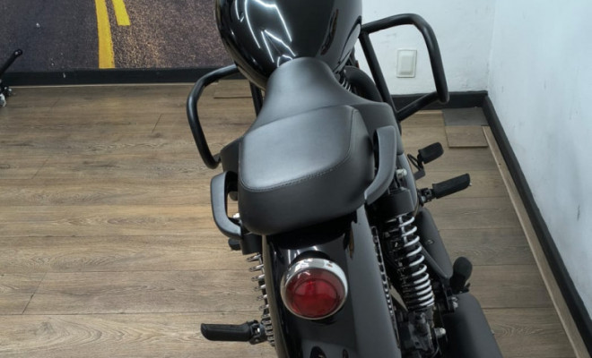 Royal Enfield Meteor 350 Fireball  2025 Gasolina-10