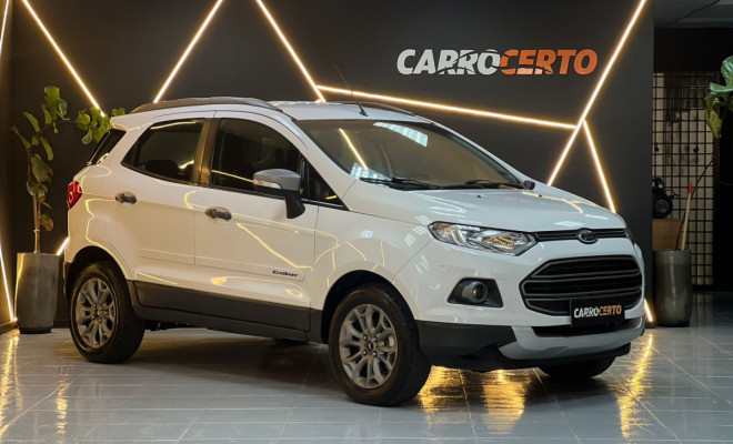 Ford EcoSport FREESTYLE 1.6  2017 Flex  Manual  óitmo custo Beneficio