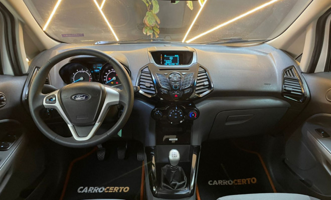 Ford EcoSport FREESTYLE 1.6  2017 Flex  Manual  óitmo custo Beneficio-4