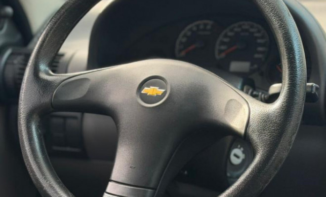 GM - Chevrolet Classic Life/LS 1.0 VHC FlexP. 4p 2013 Flex-6