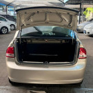 GM - Chevrolet Classic Life/LS 1.0 VHC FlexP. 4p 2013 Flex-11