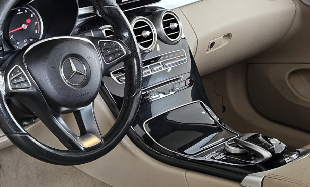 Mercedes-Benz C-180 CGI Coupe Avant. 1.6 TB 16V Aut. 2018 Gasolina-4