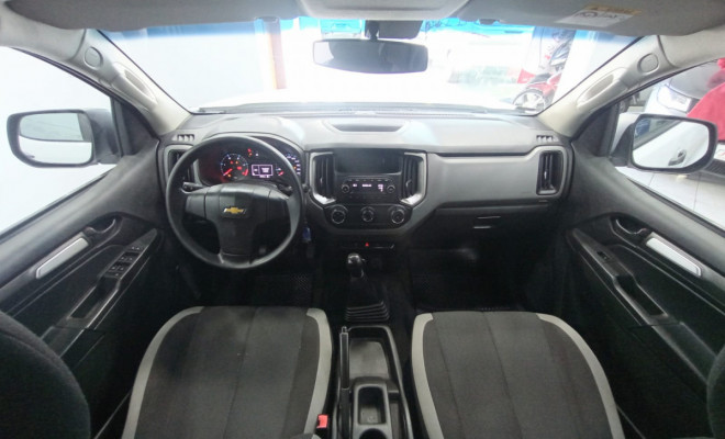 GM - Chevrolet S10 Pick-Up LS 2.8 TDI 4x4 CD Dies. Mec. 2023 Diesel-7