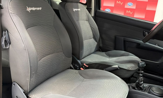 Fiat Strada Adventure1.8/ 1.8 LOCKER Flex CD 2012 Flex-0