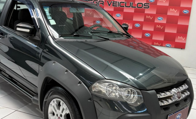 Fiat Strada Adventure1.8/ 1.8 LOCKER Flex CD 2012 Flex-12