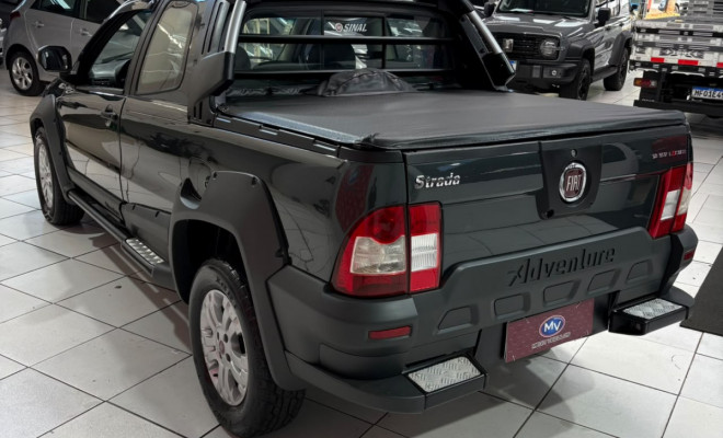 Fiat Strada Adventure1.8/ 1.8 LOCKER Flex CD 2012 Flex-5