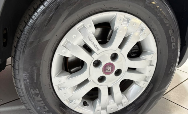 Fiat Strada Adventure1.8/ 1.8 LOCKER Flex CD 2012 Flex-2