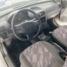 GM - Chevrolet Corsa Hatchback 1.8 MPFI FlexPower 8V 5p 2004 Flex-5