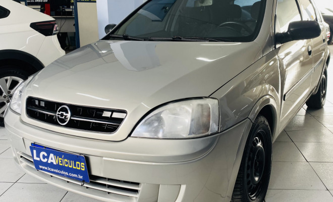 GM - Chevrolet Corsa Hatchback 1.8 MPFI FlexPower 8V 5p 2004 Flex-1
