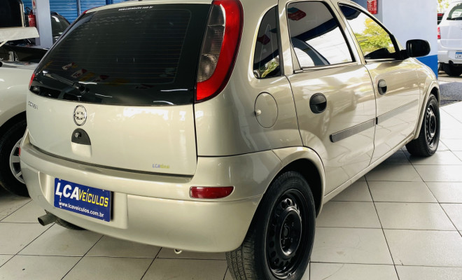 GM - Chevrolet Corsa Hatchback 1.8 MPFI FlexPower 8V 5p 2004 Flex-4