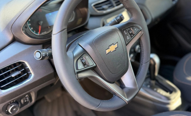 GM - Chevrolet ONIX HATCH LTZ 1.4 8V FlexPower 5p Aut. 2015 Flex-11
