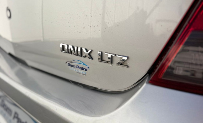 GM - Chevrolet ONIX HATCH LTZ 1.4 8V FlexPower 5p Aut. 2015 Flex-6