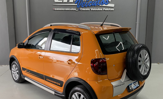 VW - VolksWagen CROSSFOX 1.6 Mi Total Flex 8V 5p 2011 Flex-0