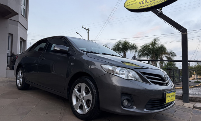 Toyota Corolla XEi 2.0 Flex 16V Aut. 2013 Flex