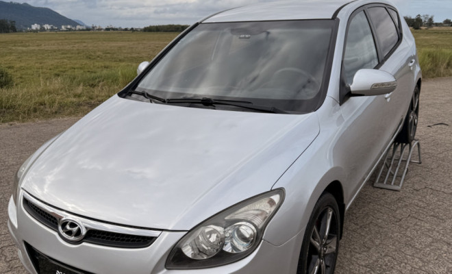 Hyundai i30 2.0 16V 145cv 5p Aut. 2012 Gasolina-3