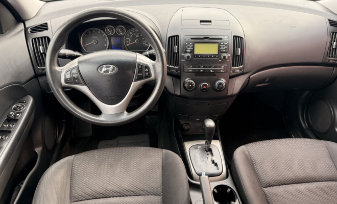 Hyundai i30 2.0 16V 145cv 5p Aut. 2012 Gasolina-7