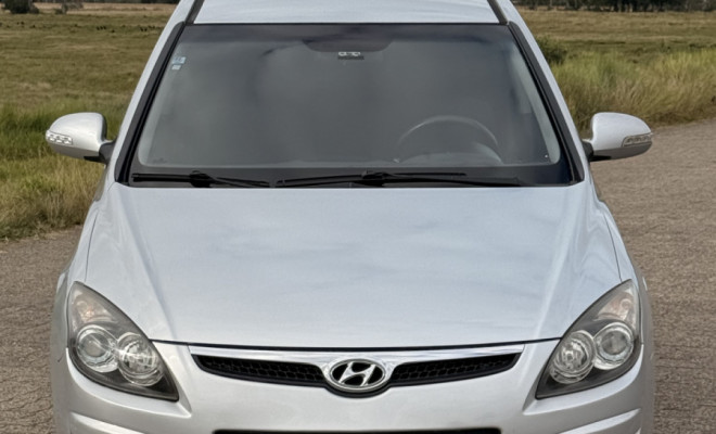 Hyundai i30 2.0 16V 145cv 5p Aut. 2012 Gasolina-1