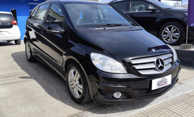 Mercedes-Benz Classe B 180 1.7 116cv Aut. 2011 Gasolina-0