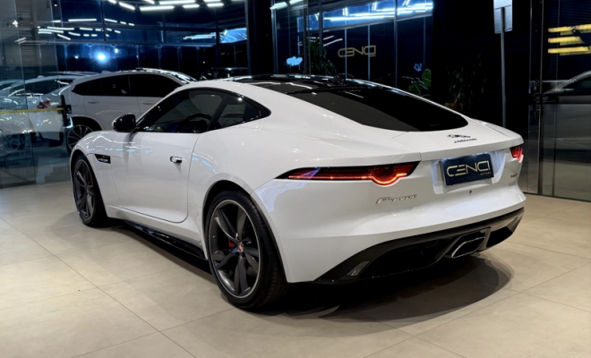 Jaguar F-Type 2.0 R-Dynamic Coupe 300cv Aut. 2019 Gasolina-5