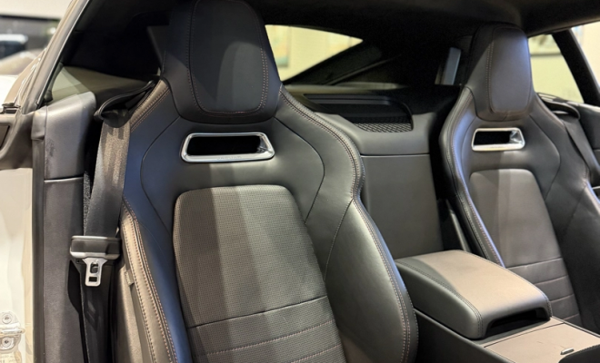 Jaguar F-Type 2.0 R-Dynamic Coupe 300cv Aut. 2019 Gasolina-15
