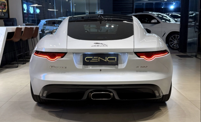 Jaguar F-Type 2.0 R-Dynamic Coupe 300cv Aut. 2019 Gasolina-13