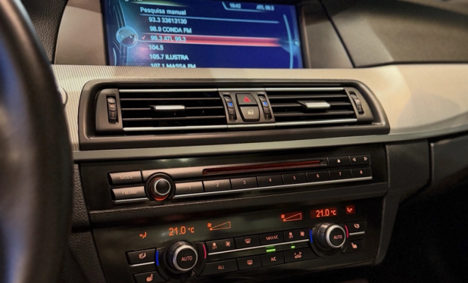 BMW M5 4.4 560cv Bi-Turbo Aut. 2013 Gasolina-12