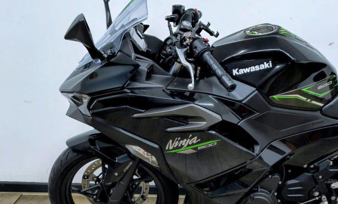 KAWASAKI NINJA 500 2025 Gasolina-7