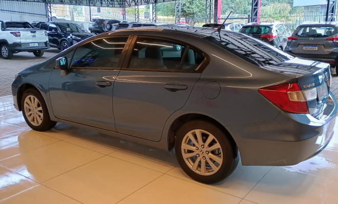 Honda Civic Sedan LXS 1.8/1.8 Flex 16V Aut. 4p 2015 Flex-4