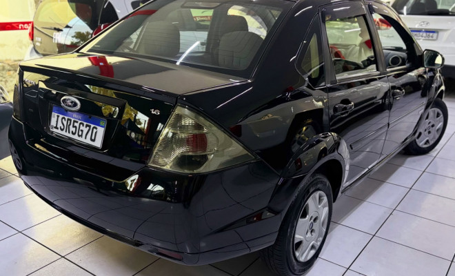 Ford Fiesta Sedan Class 1.6 8V 2012-2