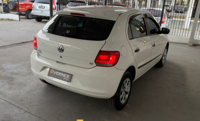 VW - VolksWagen Gol (novo) 1.6 Mi Total Flex 8V 4p 2013 Flex-5