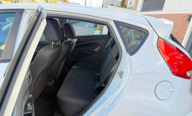 Ford Fiesta 1.6 16V Flex Aut. 5p 2015 Flex-7