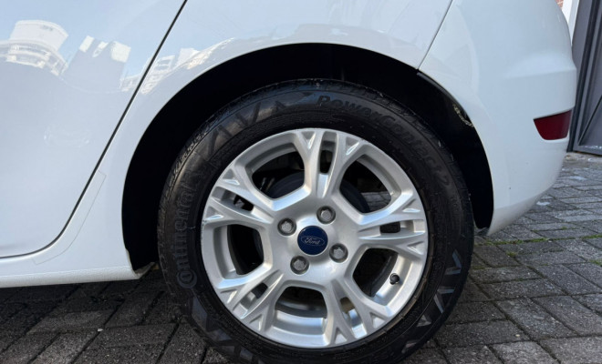Ford Fiesta 1.6 16V Flex Aut. 5p 2015 Flex-8