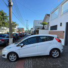 Ford Fiesta 1.6 16V Flex Aut. 5p 2015 Flex-3