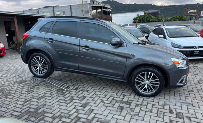 Mitsubishi ASX HPE FWD 2.0 16V Flex Aut. 2020 Flex-17